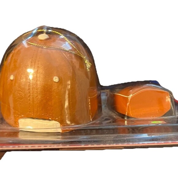 Texas Longhorns Christmas Tree Ornament Set Cap & Foam Finger Retired Design NWT - Picture 10 of 10